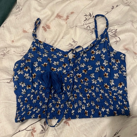Blue crop top - Picture 1 of 3